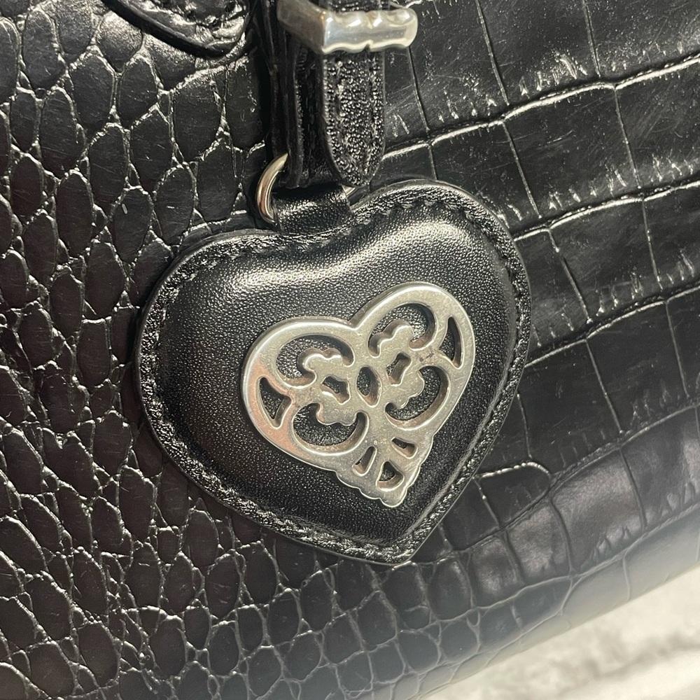 Brighton Black Crocodile-Embossed leather Shoulder Bag. Hearts. Pre-owned. Tote - Picture 2 of 16